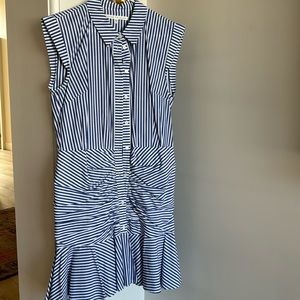 Great spring and summer dress! Veronica Beard!